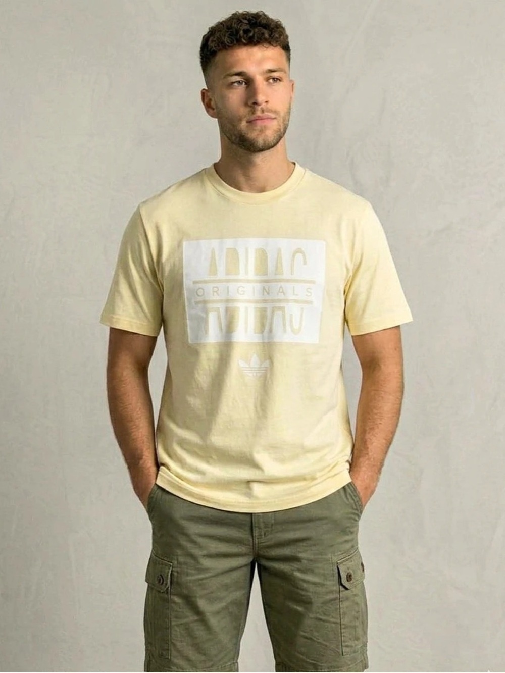 ADIDAS ORIGINALS Graphic T-Shirt Pastel Yellow Large